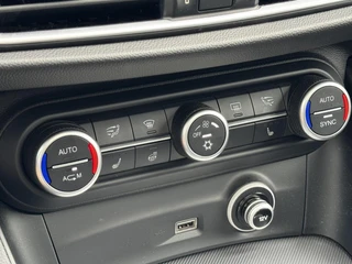 Alfa Romeo Stelvio – thumbnail 14