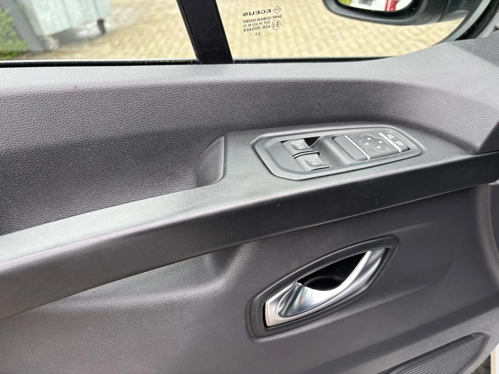 Renault Trafic – foto 17