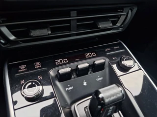 Porsche 911 – thumbnail 27