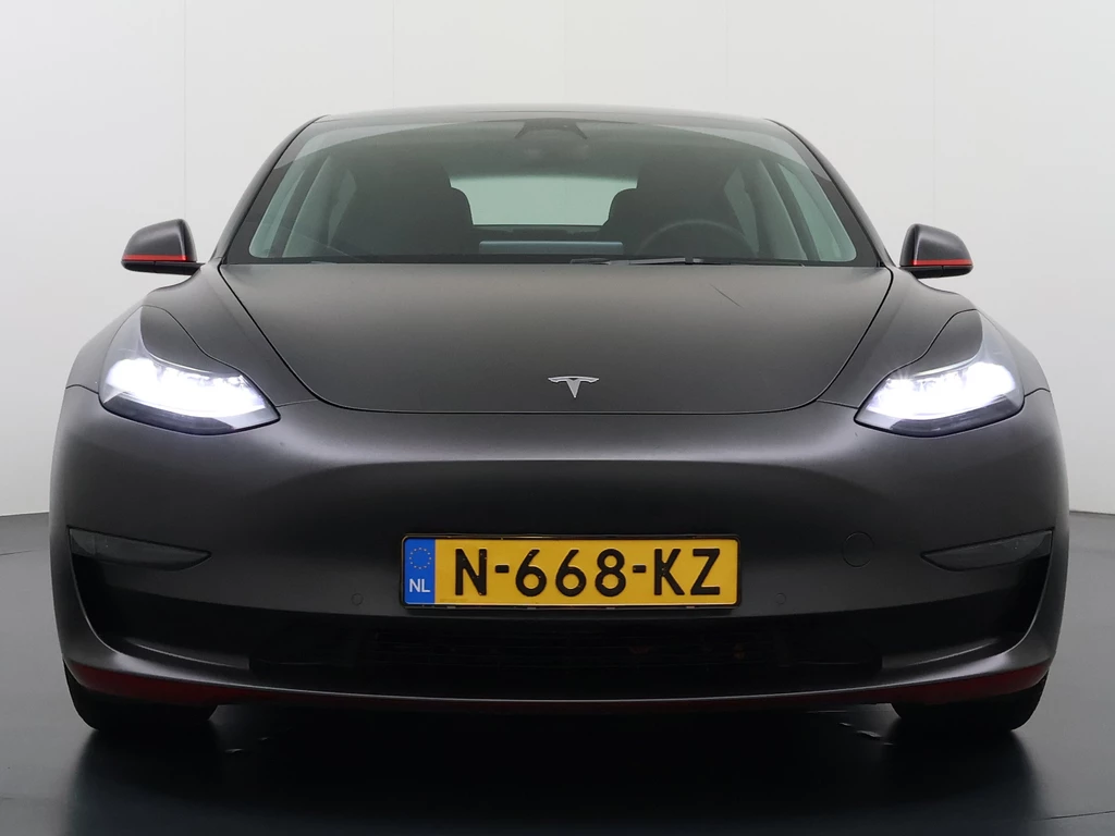 Tesla Model 3 – foto 9