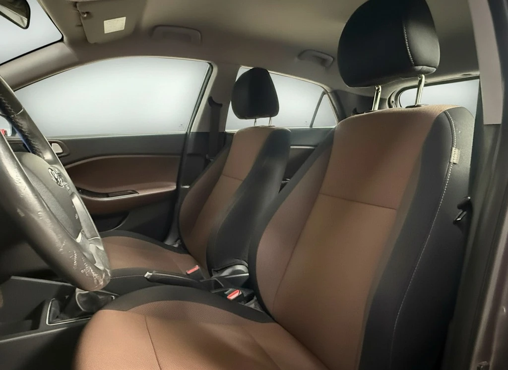 Hyundai i20 – foto 11