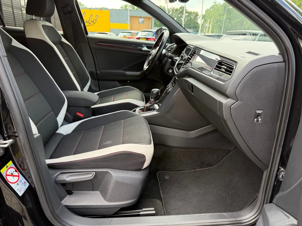 Volkswagen T-Roc – foto 14