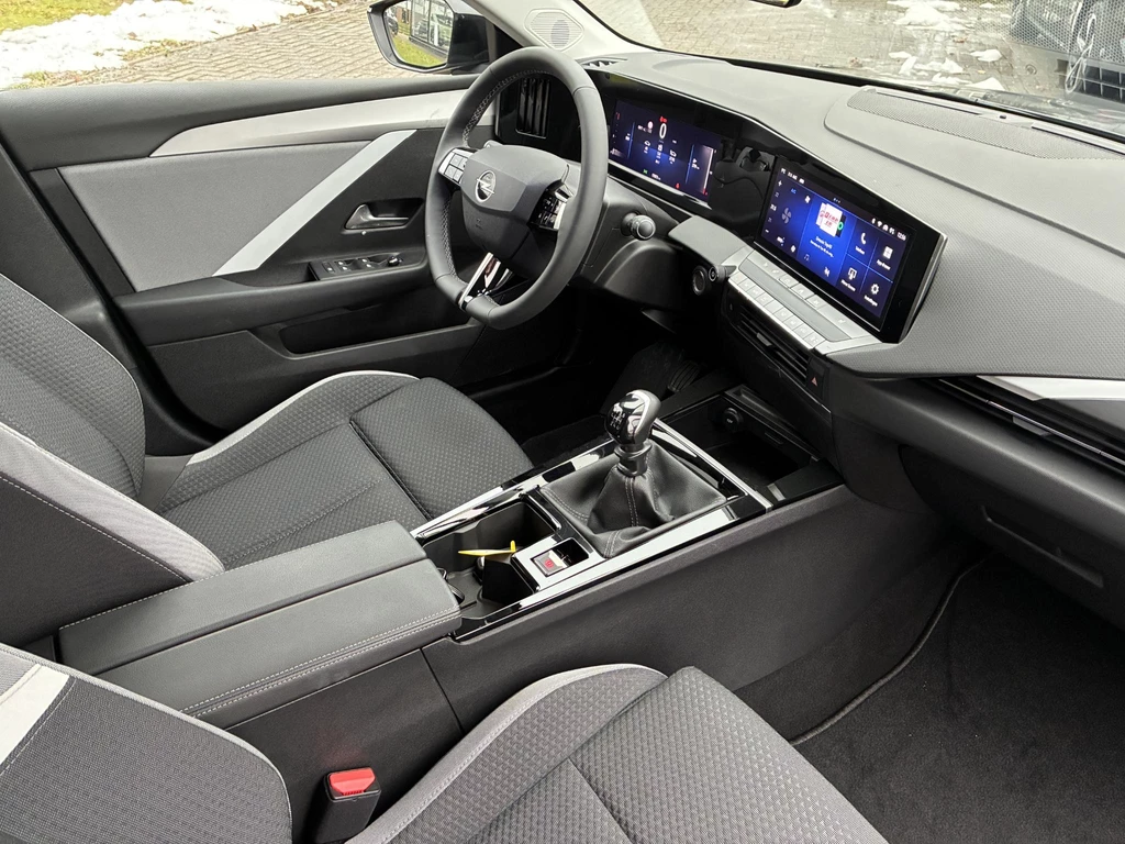 Opel Astra – foto 44