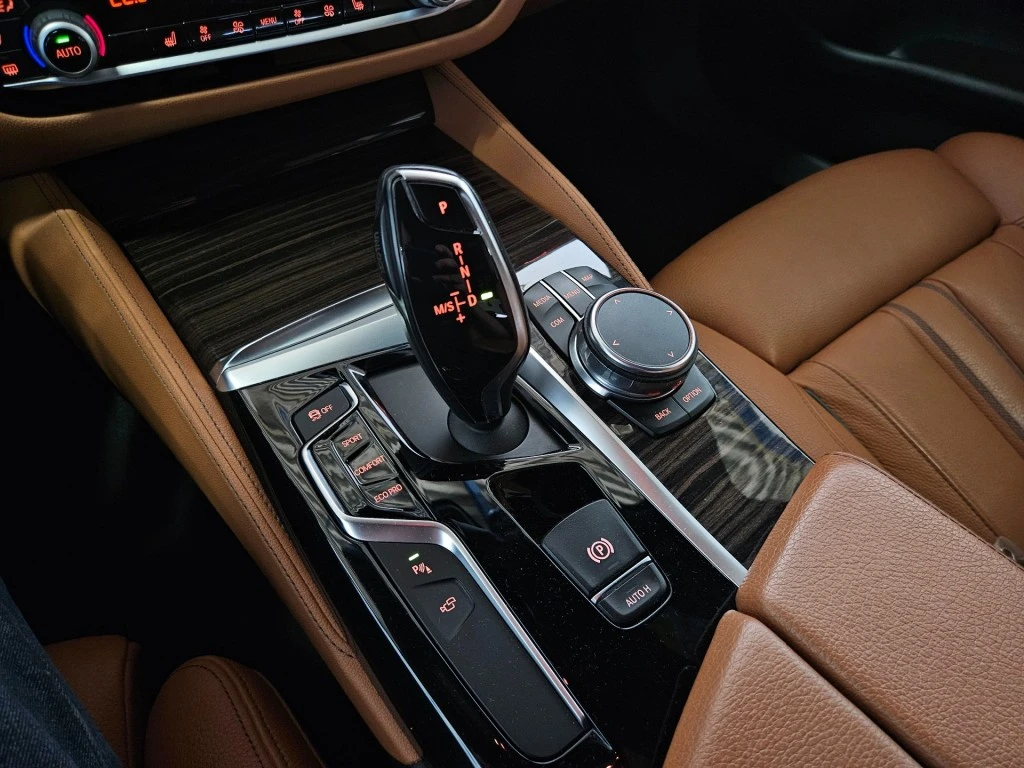 BMW 5 Serie – foto 32