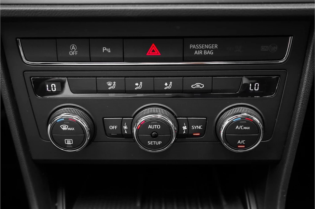 SEAT Leon – foto 24