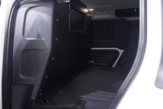 Land Rover Defender – thumbnail 14