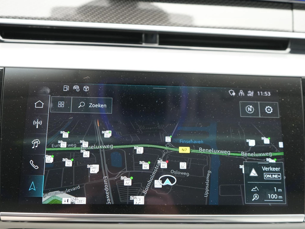 Audi A8 – foto 25