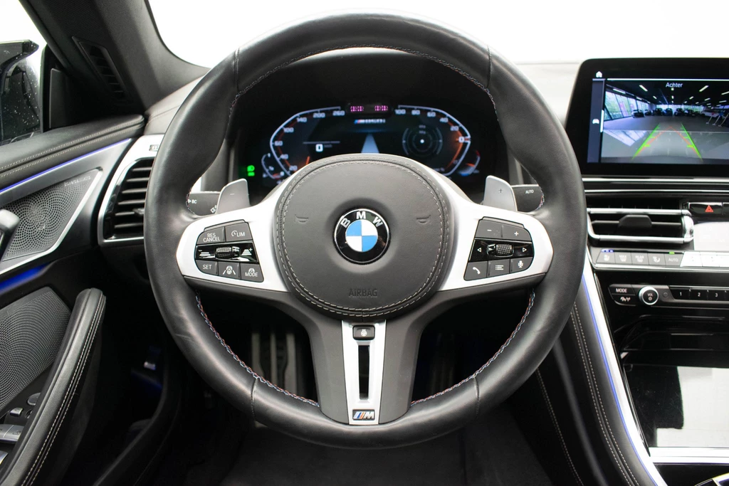BMW 8 Serie – foto 22