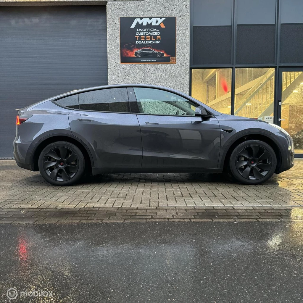 Tesla Model Y – foto 7