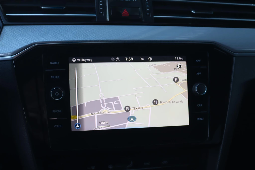 Volkswagen Passat – foto 25
