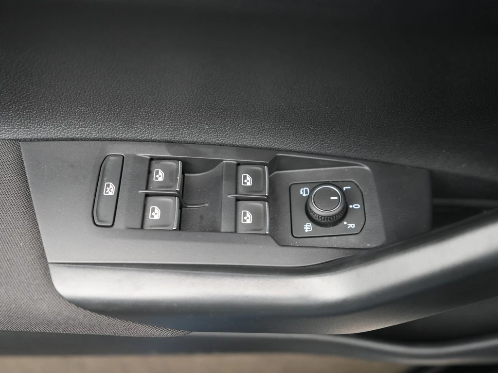 Volkswagen Taigo – foto 33