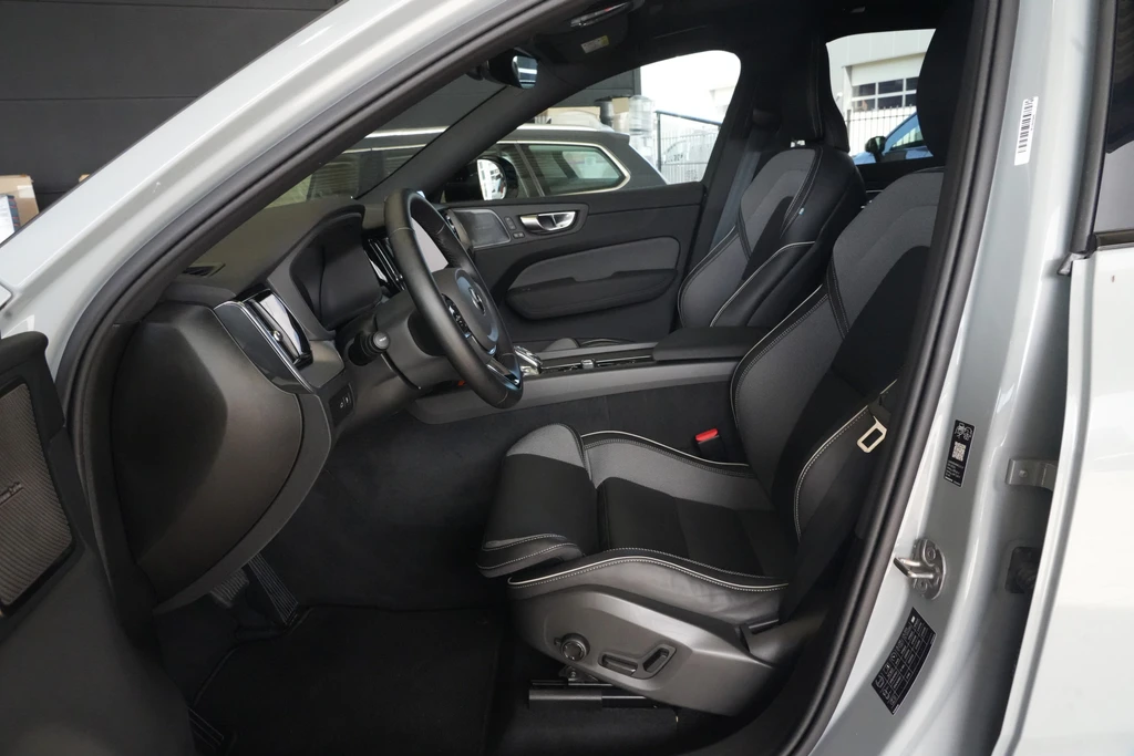 Volvo XC60 – foto 11