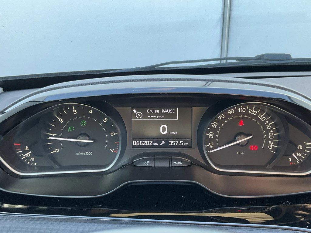Peugeot 208 – foto 29