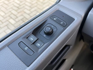Volkswagen Transporter – thumbnail 16