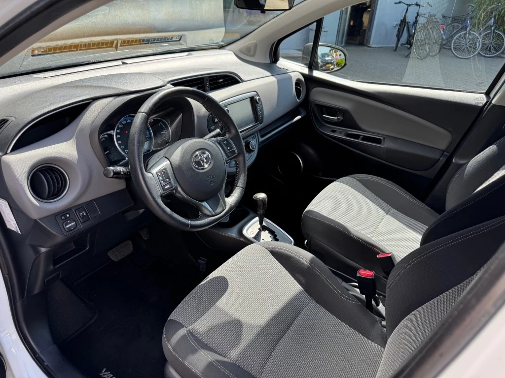Toyota Yaris – foto 15