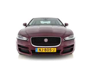Jaguar XE – thumbnail 6