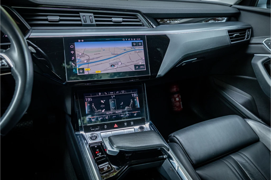 Audi e-tron – foto 15