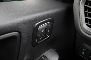 Ford Kuga – thumbnail 15
