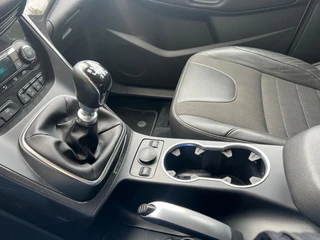 Ford Kuga – thumbnail 13