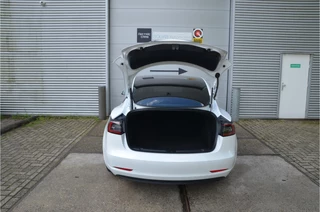 Tesla Model 3 – thumbnail 33