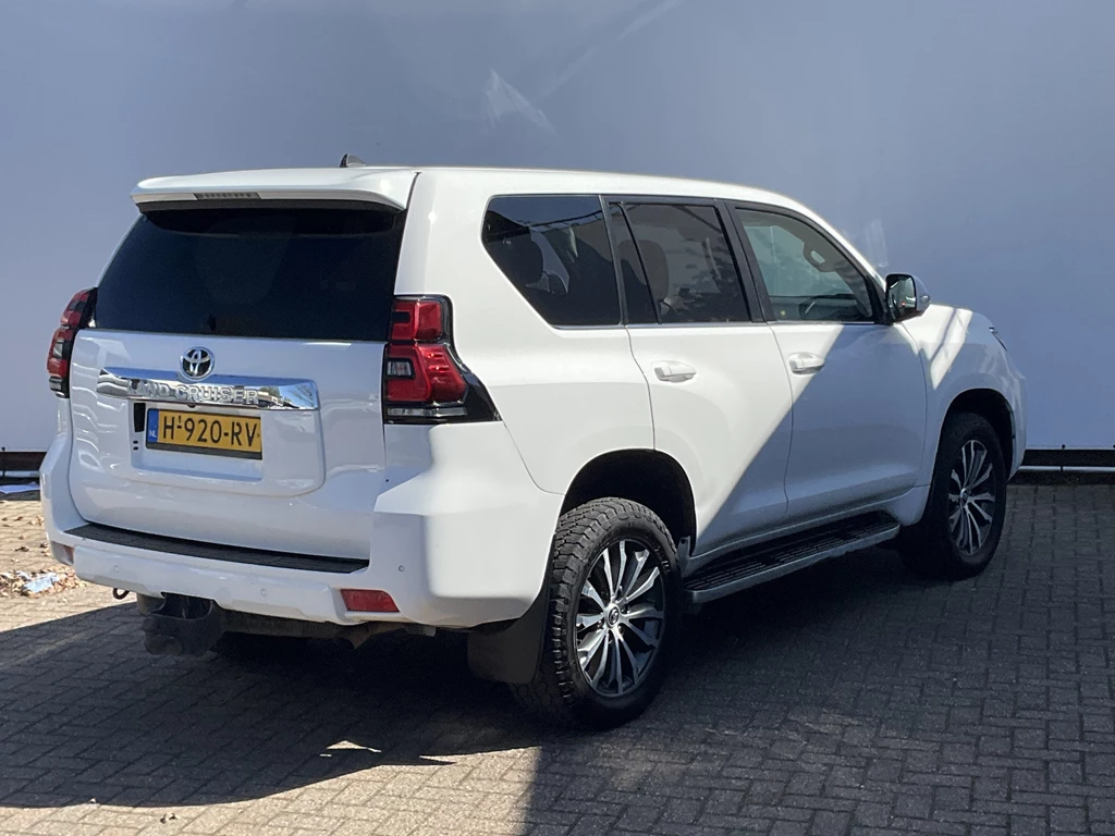 Toyota Land Cruiser – foto 13