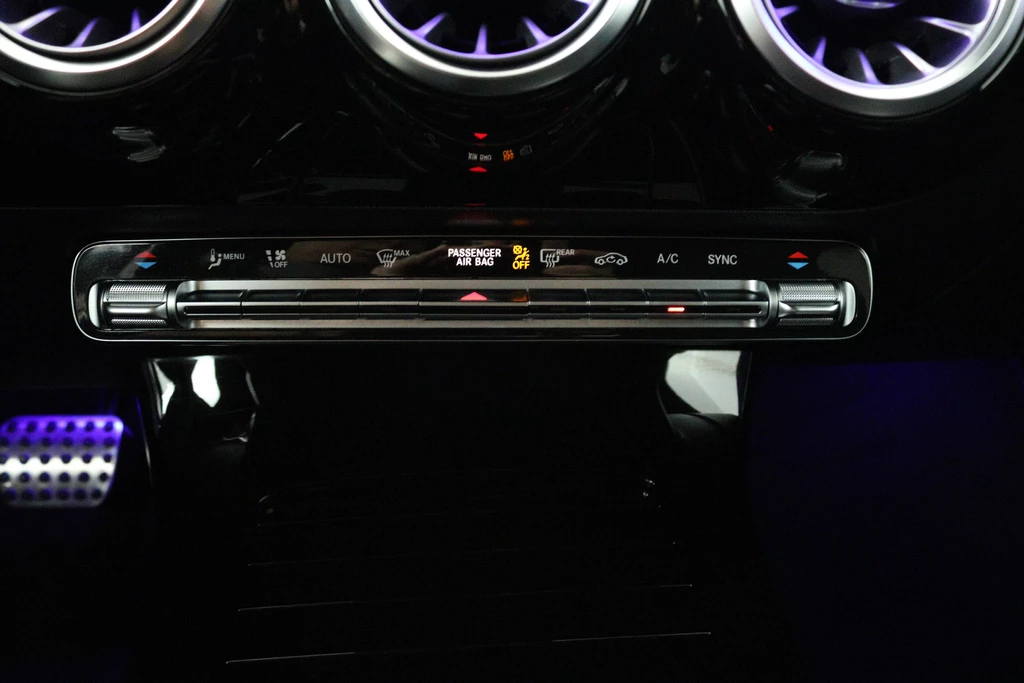 Mercedes-Benz CLA – foto 18