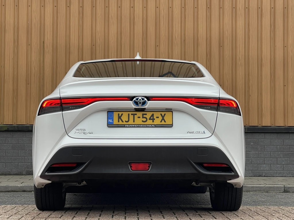 Toyota Mirai – foto 3