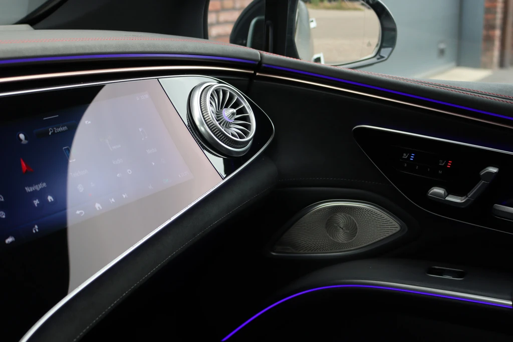 Mercedes-Benz EQS – foto 13