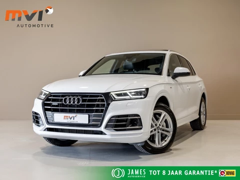 Audi Q5 55 TFSI e quattro Competition 367pk / Panorama dak / Adaptieve cruise control / Navigatie / Achteruitrijcamera / Apple carplay /