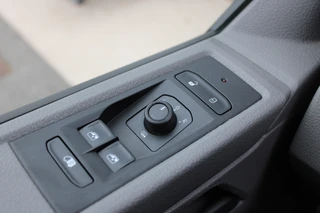 Volkswagen Transporter – thumbnail 22