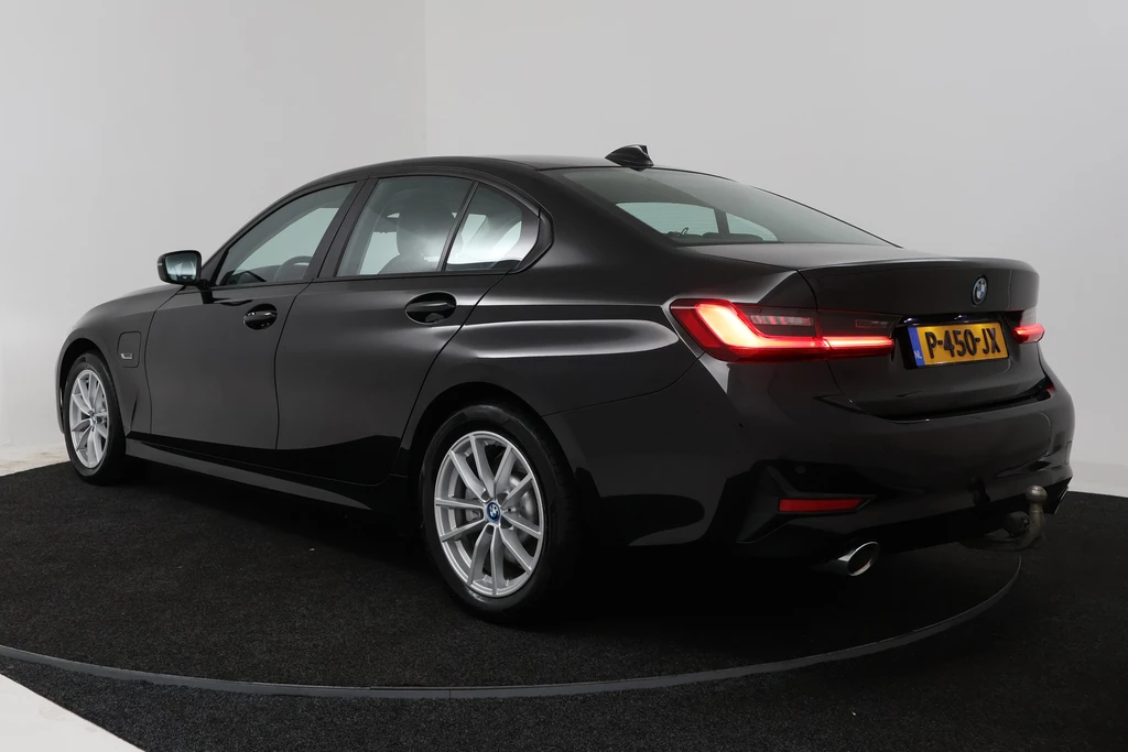 BMW 3 Serie – foto 3