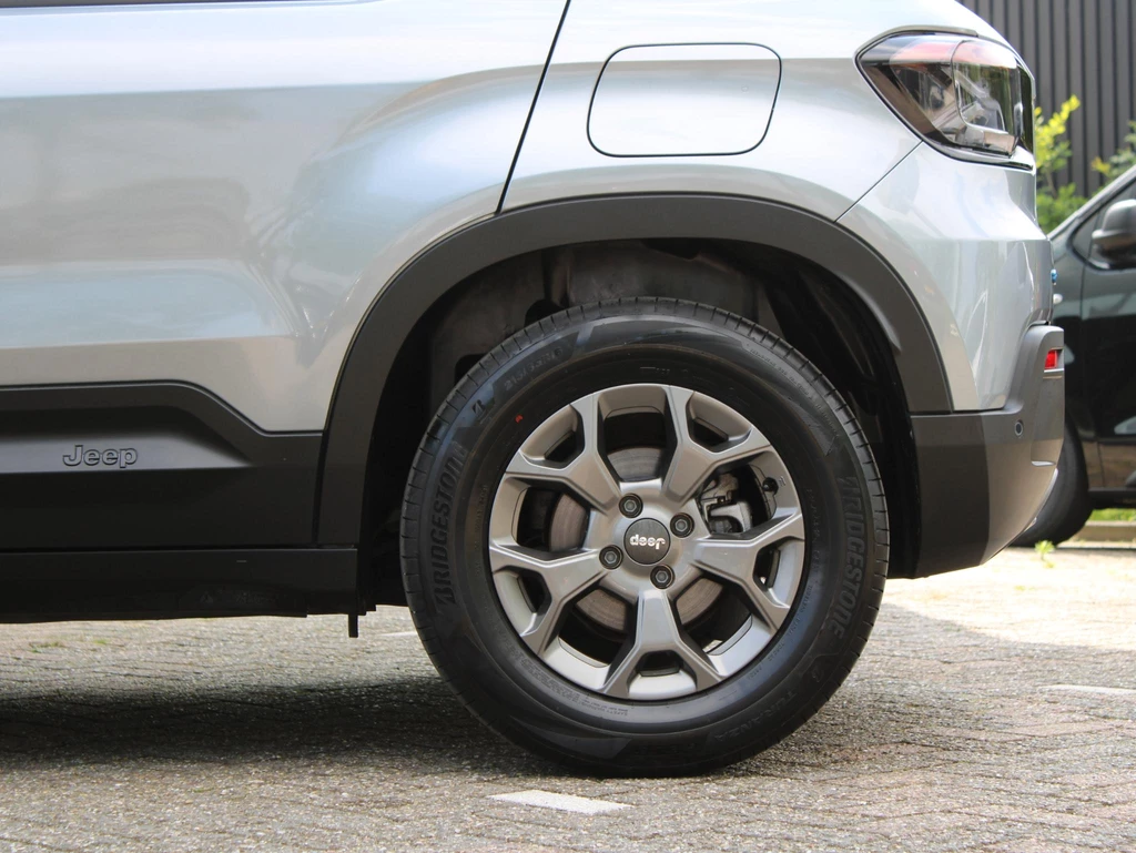 Jeep Avenger – foto 13