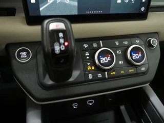 Land Rover Defender – thumbnail 37