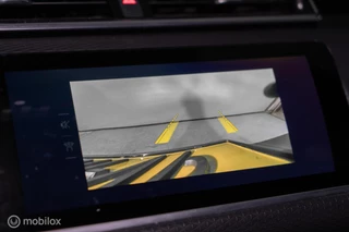 Land Rover Range Rover Velar – thumbnail 36