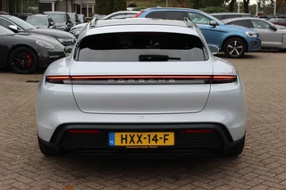 Porsche Taycan – thumbnail 5