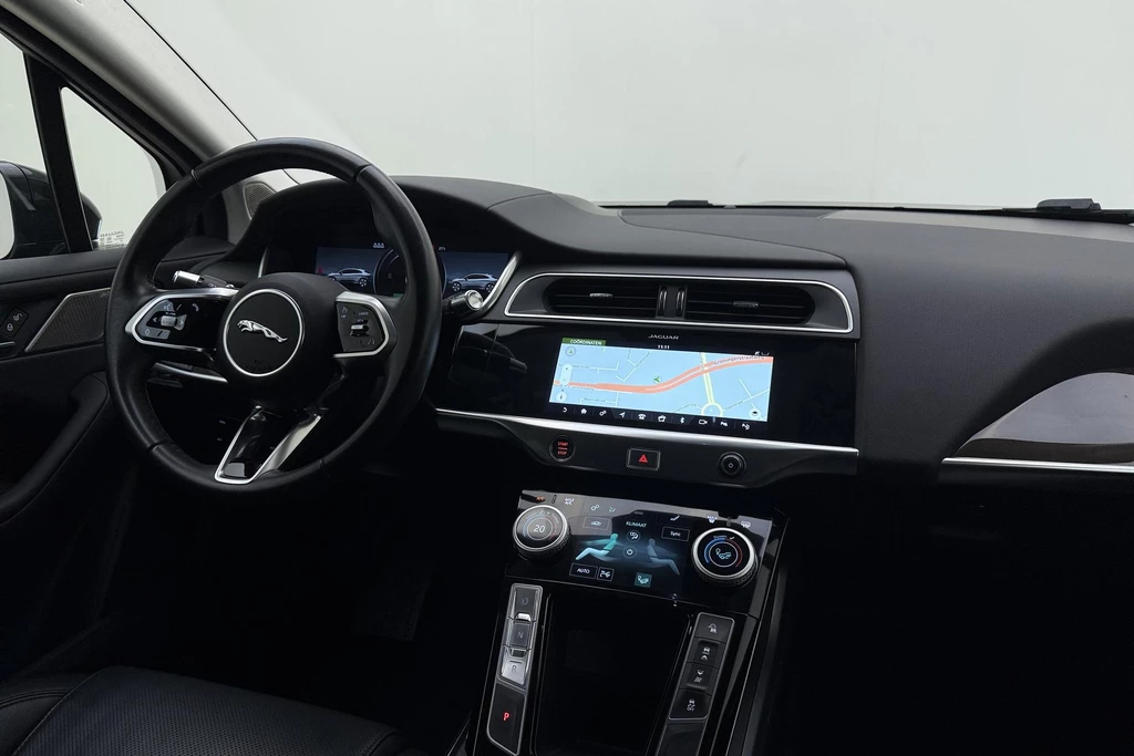 Jaguar I-PACE – foto 32