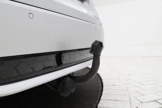 Toyota Corolla Touring Sports – thumbnail 10