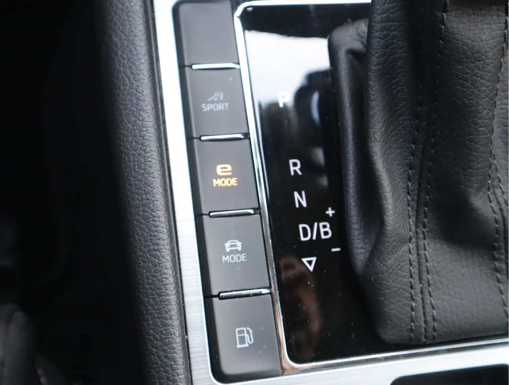Škoda Superb – foto 23