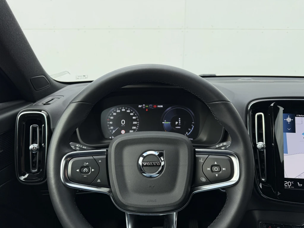 Volvo XC40 – foto 16
