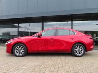 Mazda 3 – thumbnail 2