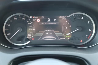 Jaguar E-PACE – thumbnail 23