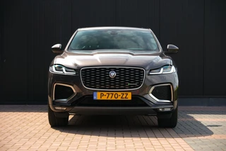 Jaguar F-PACE – thumbnail 11