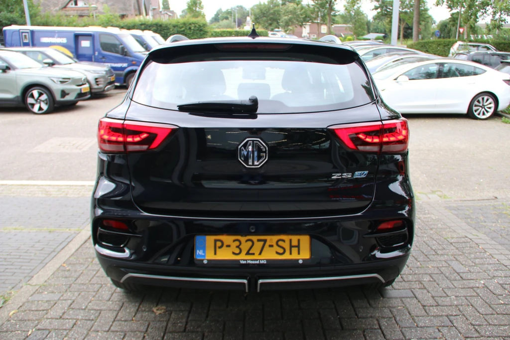 MG ZS EV – foto 3