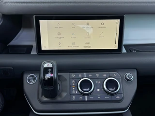 Land Rover Defender – thumbnail 31