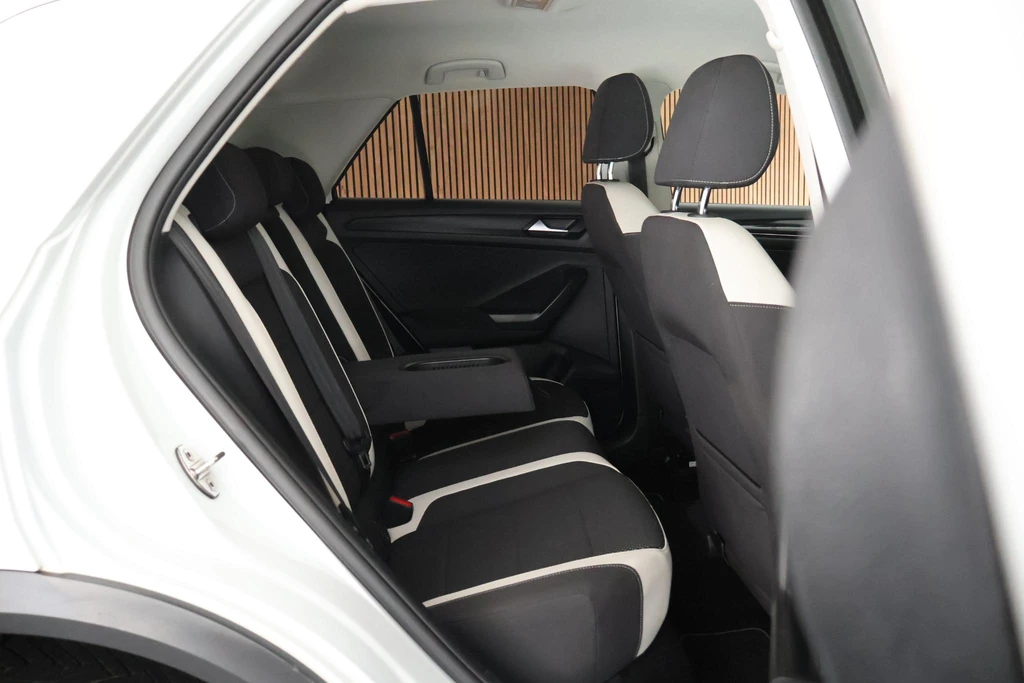 Volkswagen T-Roc – foto 11