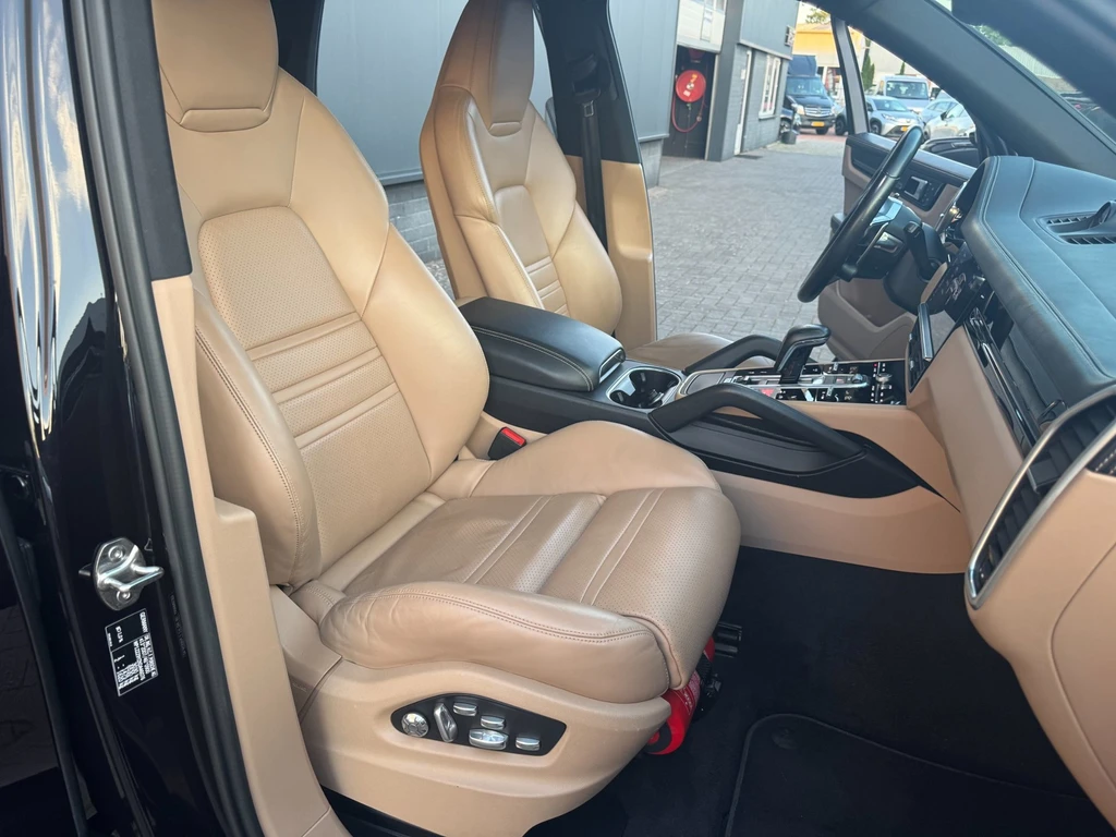 Porsche Cayenne – foto 26