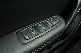 Renault Mégane Estate – thumbnail 17