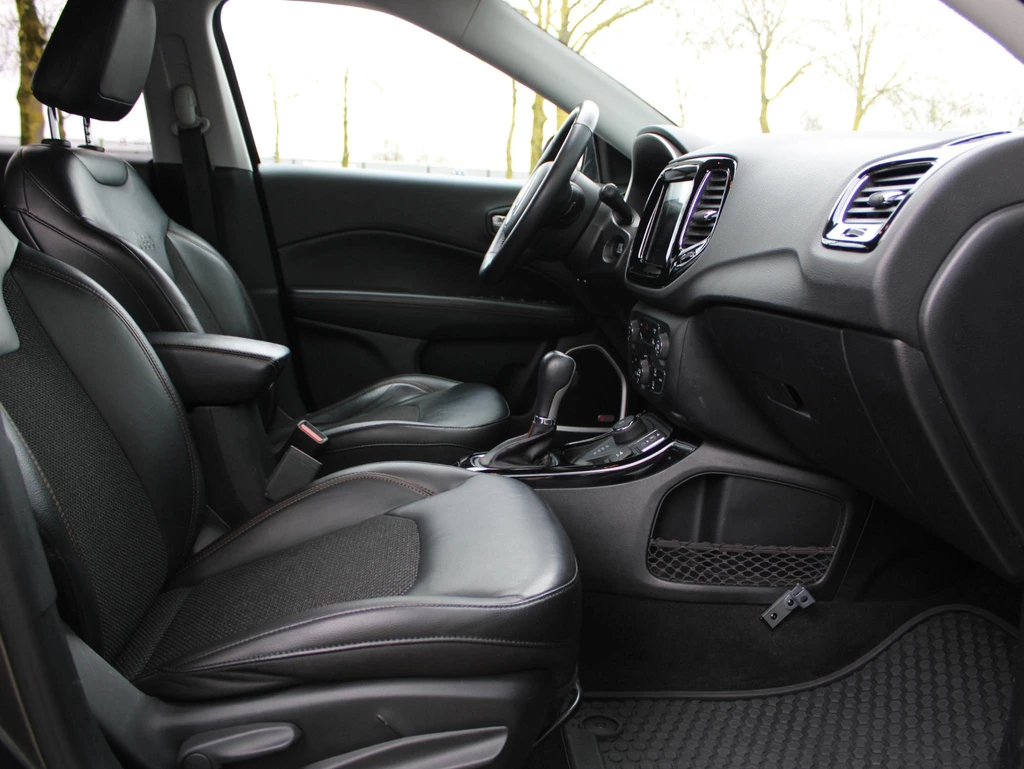 Jeep Compass – foto 9