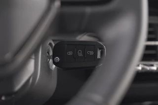 Peugeot 2008 – thumbnail 25