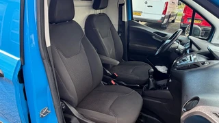 Ford Transit Courier – thumbnail 10